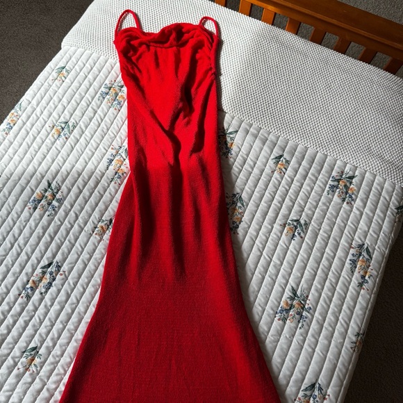 Anthropologie Sunday in Brooklyn Open Back Knit Maxi Dress, Red – Medium - Picture 2 of 6